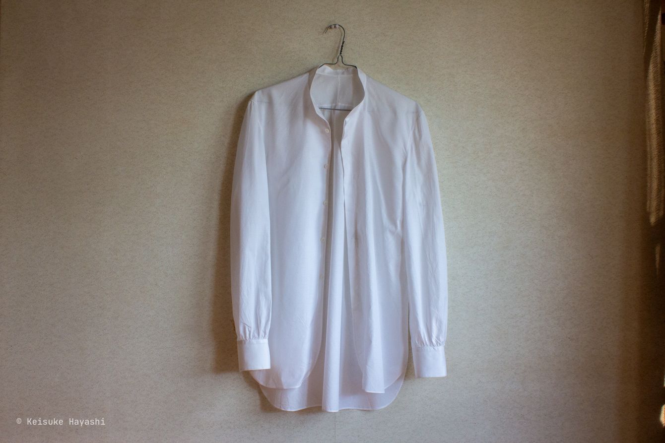 シャツの正面