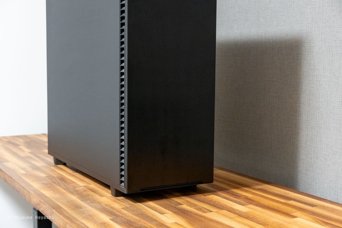 PC 側面