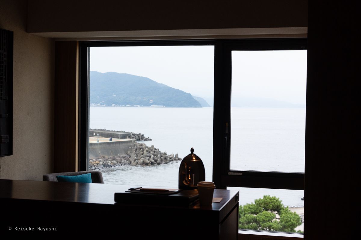 按針みなとの間から見る風景