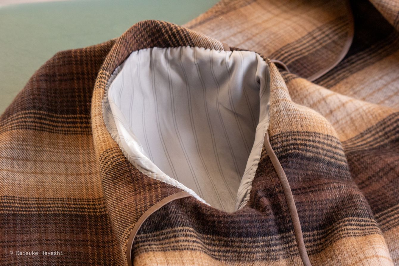 ストライプの袖裏